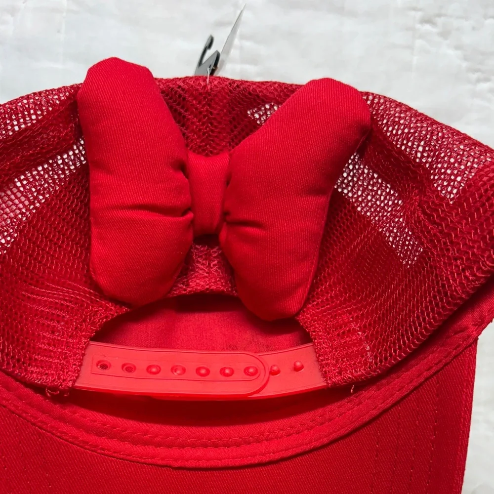 Disney‎ Minnie Mouse Kids Red LOVE Trucker Hat Snapback with 3D Back Bow